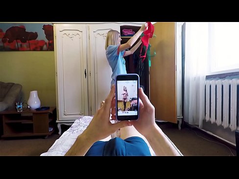 ❤️ Stepsister għamel lil ħuha jiġbor eżatt qabel ma daħlet id-dar ❤️❌ Video anali f'mt.verhentai.ru