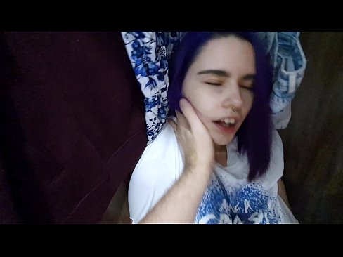 ❤️ Sibt lil sis tiegħi fil-closet u għenitha tiġri ❤️❌ Video anali f'mt.verhentai.ru